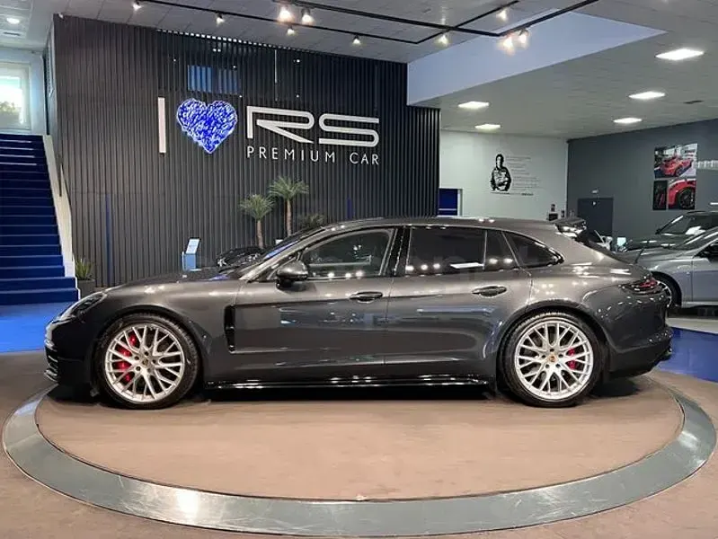 Usado Porsche Panamera GTS Sport Turismo Sport Turismo 460 CV (338 kW) 2019 Gris / plata Familiar