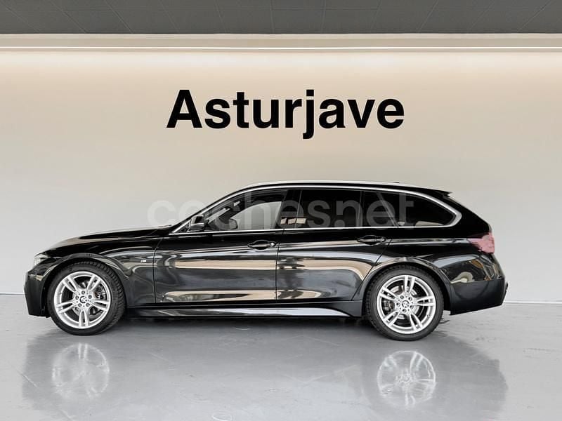 Negro Usado 2020 BMW 318 Familiar | 20.990 € (Un poco caro) - Imagen 1/4