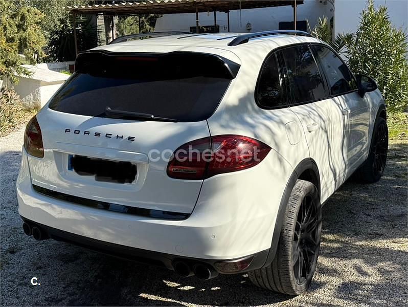 Usado Porsche Cayenne 240 CV (176 kW) 2011 Blanco SUV