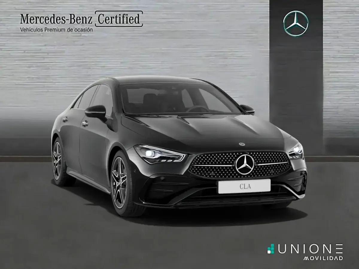 Usado Mercedes CLA220 190 CV (139 kW) 2025 Negro Berlina