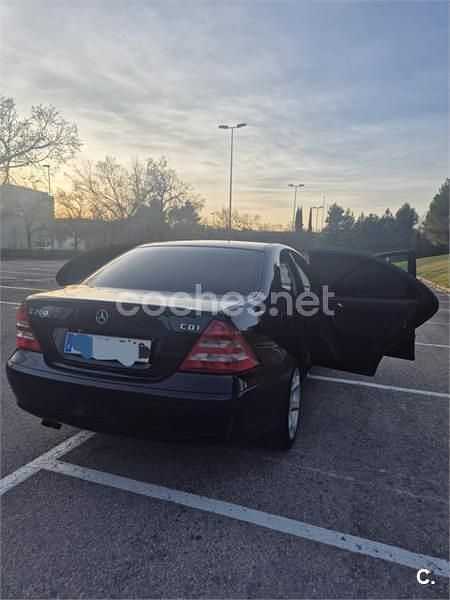 Usado Mercedes C200 Sport Edition 122 CV (89 kW) 2005 Azul Berlina