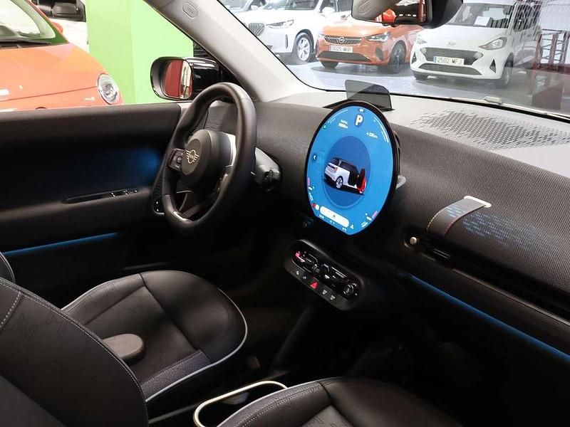 Usado Mini Cooper SE Essential 160 kW (218 CV) 2024 Gris Utilitario