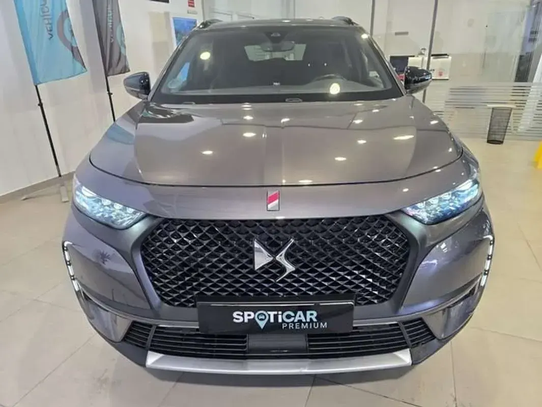 Usado DS Automobiles DS7 Crossback Performance 131 CV (96 kW) 2021 Gris SUV