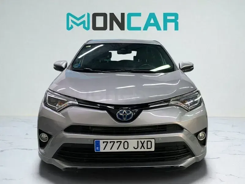 Usado Toyota RAV4 Hybrid 197 CV (144 kW) 2017 Blanco SUV