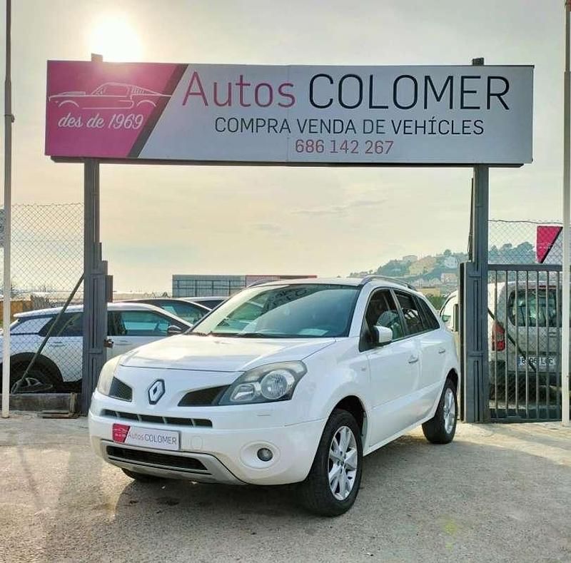 Usado Renault Koleos Dynamique 150 CV (110 kW) 2010 Blanco SUV