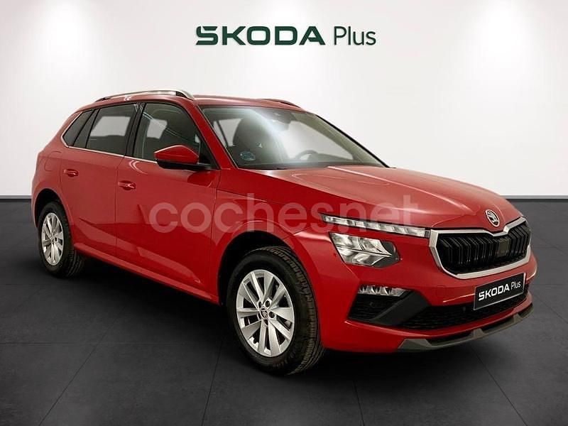 Rojo Usado 2024 Skoda Kamiq Selection SUV | 17.990 € (Super precio) - Imagen 1/4