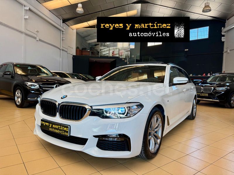 Blanco Usado 2020 BMW 520 Shadowline Familiar | 29.500 € (Precio justo) - Imagen 1/4
