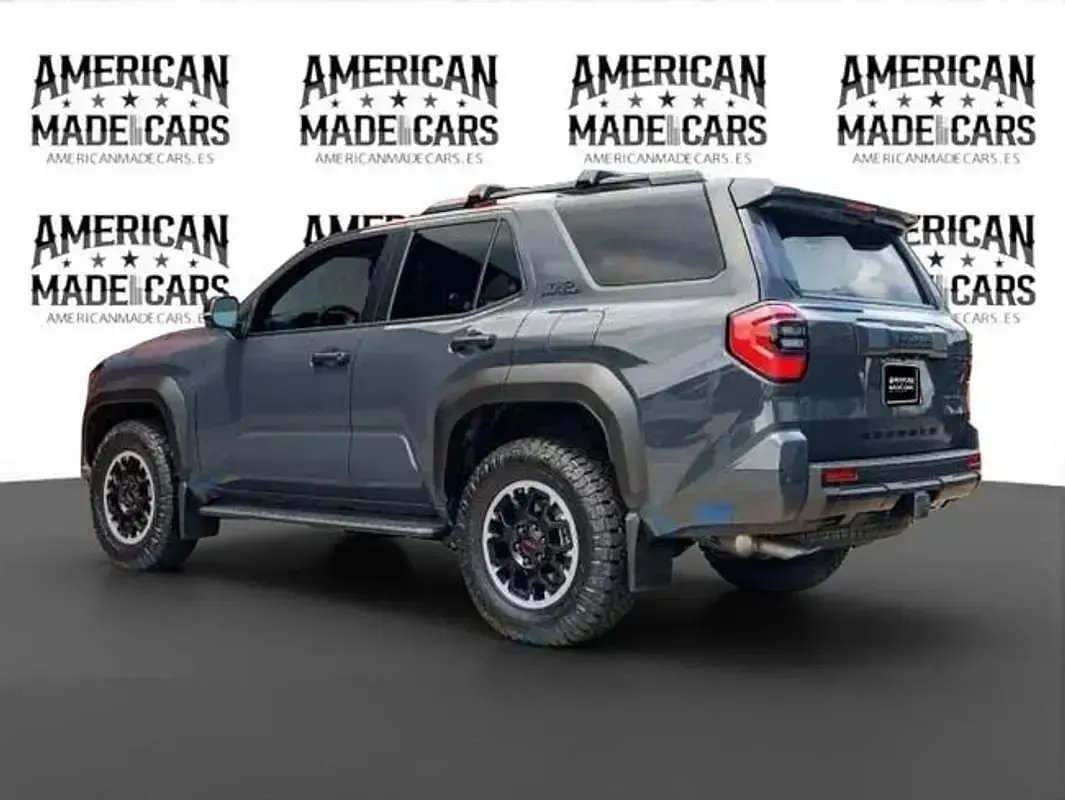 Nuevo Toyota 4 Runner Premium 281 CV (206 kW) 2025 Gris SUV