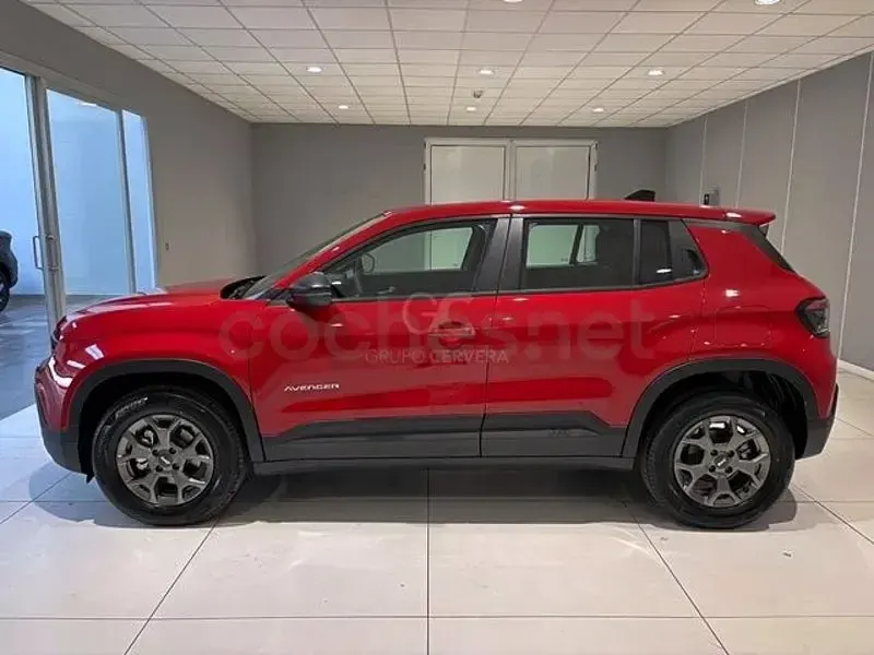 Nuevo Jeep Avenger Longitude 100 CV (73 kW) 2025 Rojo SUV