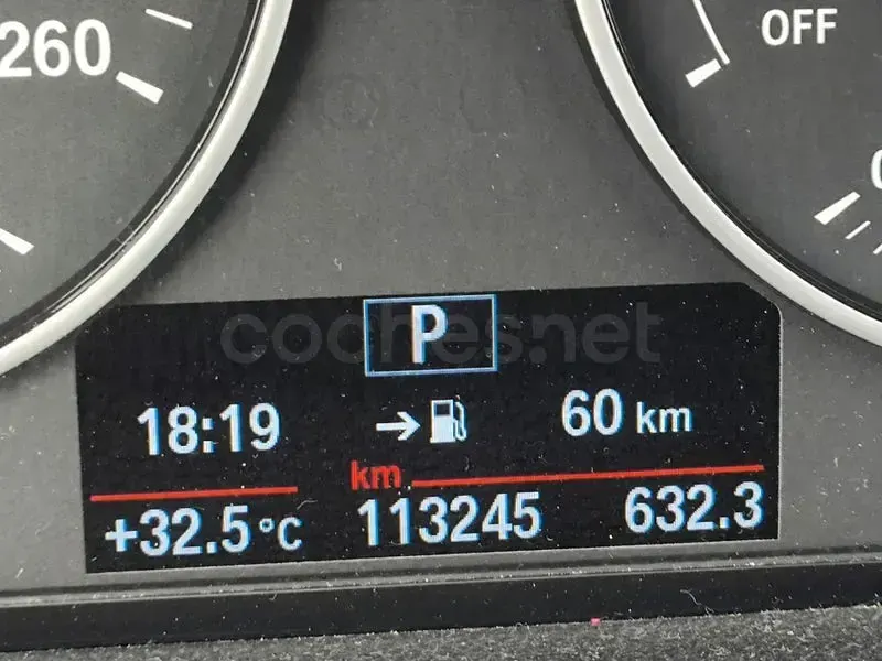 Usado BMW 218 Comfort Edition 150 CV (110 kW) 2016 Negro Familiar