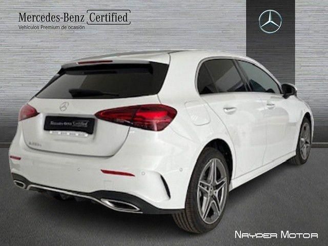 Usado Mercedes A250 AMG line 218 CV (160 kW) 2024 Blanco digital