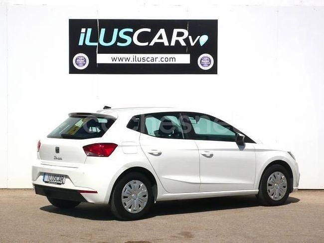 Usado Seat Ibiza Reference 80 CV (58 kW) 2022 Blanco Berlina