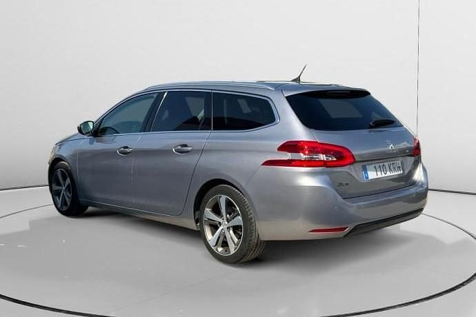 Usado Peugeot 308 Allure 131 CV (96 kW) 2018