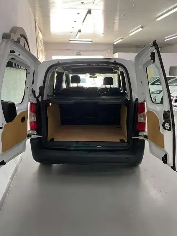 Usado Opel Combo Life Edition 102 CV (75 kW) 2021 Blanco Monovolumen