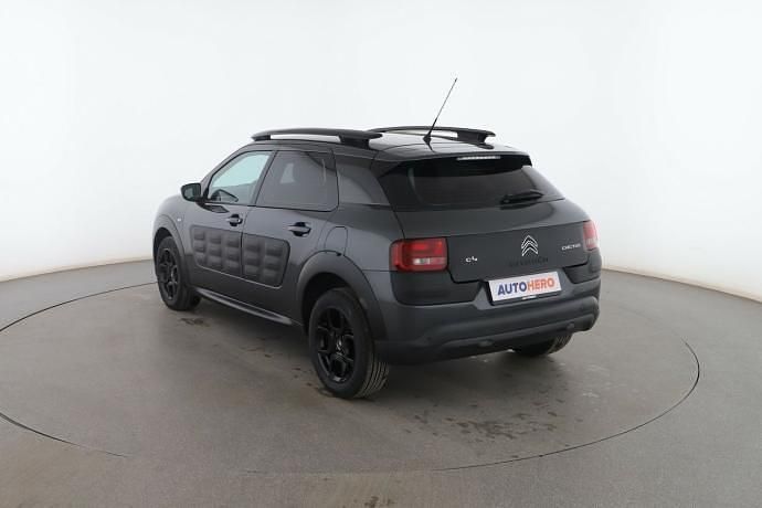 Usado Citroën C4 Cactus Feel 92 CV (67 kW) 2015 Gris Utilitario