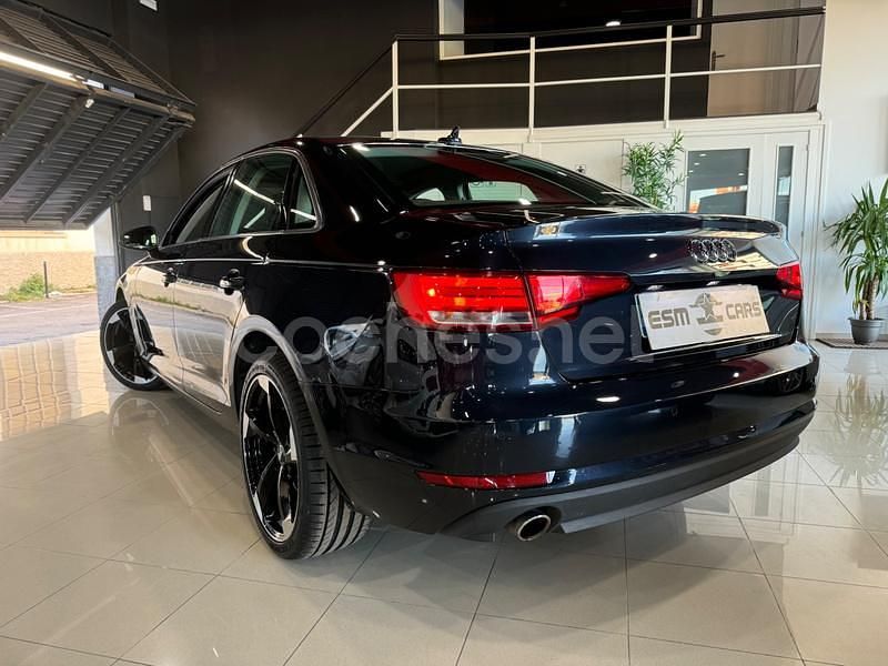 Usado Audi A4 150 CV (110 kW) 2017 Azul Berlina