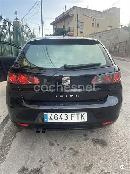 Usado Seat Ibiza Stylance 100 CV (73 kW) 2007 Negro Utilitario
