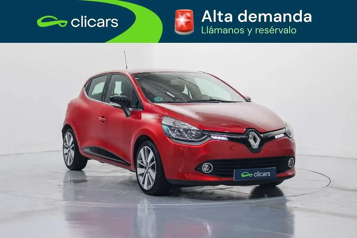 Usado Renault Clio IV 90 CV (66 kW) 2015 Rojo Utilitario