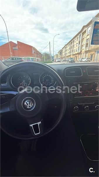 Negro Usado 2009 VW Golf VI Highline Berlina | 5300 € (Precio justo) - Imagen 1/3