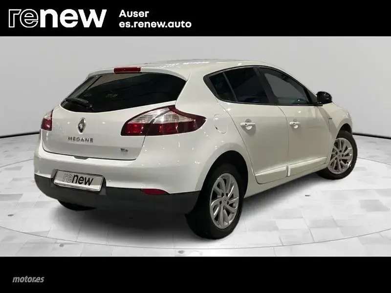 Usado Renault Mégane III LIMITED 115 CV (84 kW) 2014 Blanco Berlina