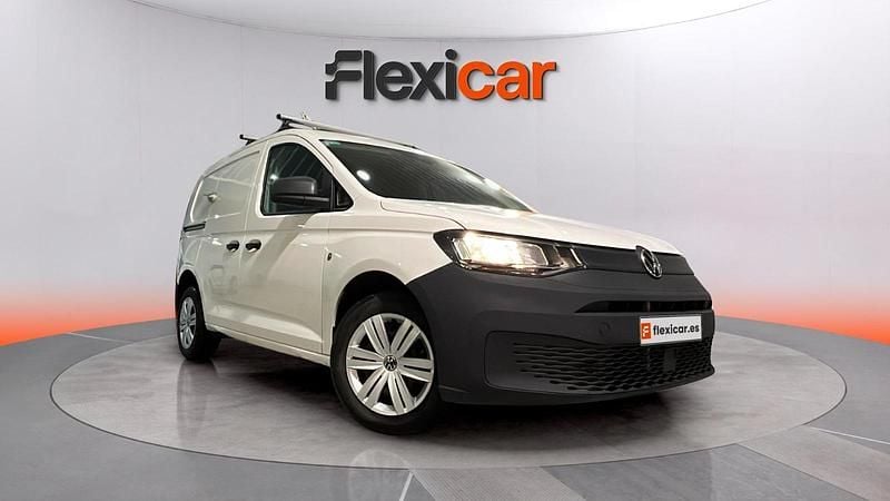 Usado VW Caddy 102 CV (75 kW) 2021 Blanco Monovolumen