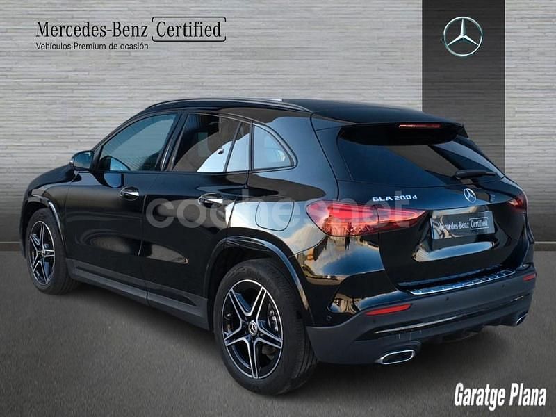 Usado Mercedes GLA200 150 CV (110 kW) 2025 Negro SUV