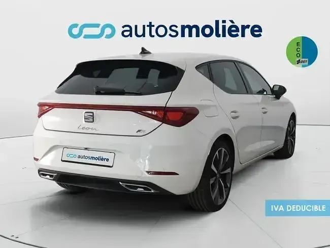 Usado Seat Leon FR 150 CV (110 kW) 2022 Blanco