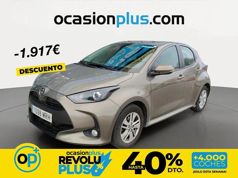 Usado Toyota Yaris Edition 125 CV (91 kW) 2024 Marrón Utilitario