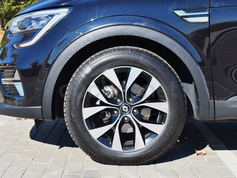 Usado Renault Arkana Equilibre 145 CV (106 kW) 2022 Negro SUV