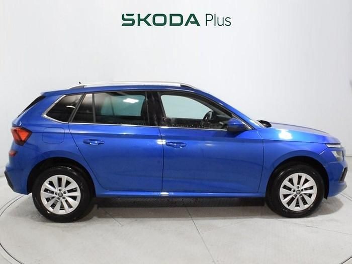 Usado Skoda Kamiq Selection 115 CV (84 kW) 2025 Azul SUV