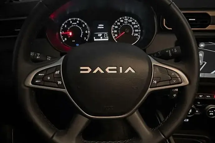 Usado Dacia Duster Extreme 150 CV (110 kW) 2024 SUV