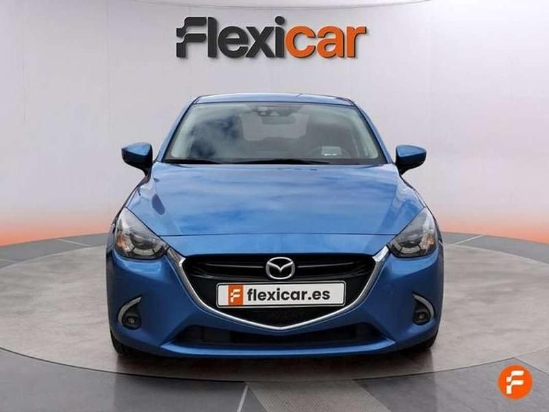 Usado Mazda 2 90 CV (66 kW) 2018 Azul Berlina
