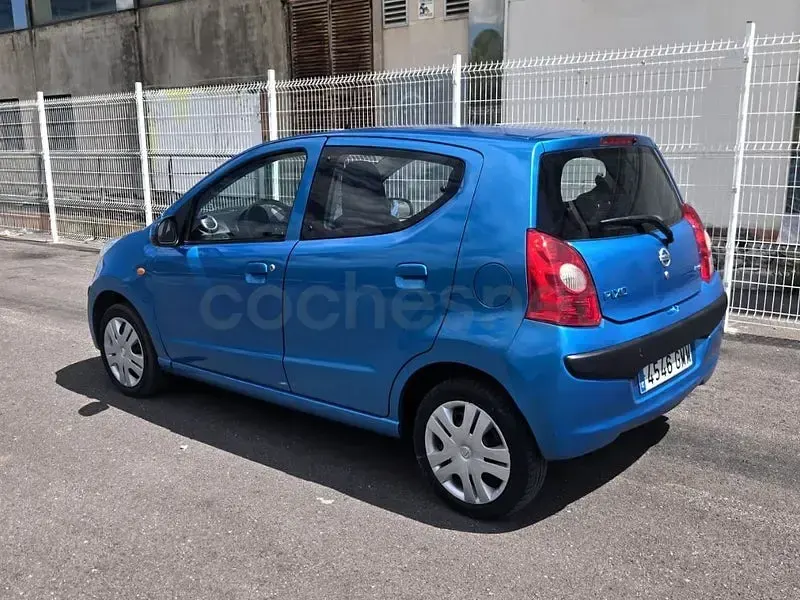 Usado Nissan Pixo Acenta 68 CV (50 kW) 2009 Azul Utilitario