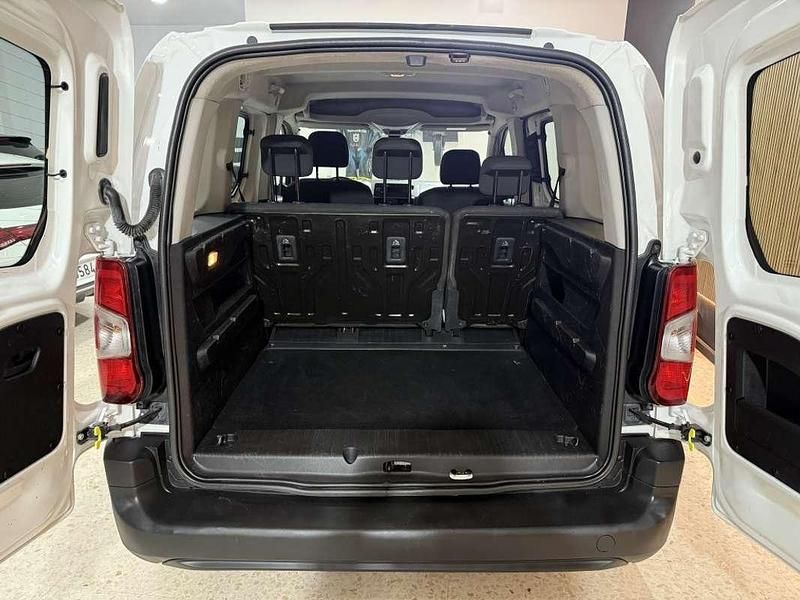 Usado Opel Combo Life Edition 102 CV (75 kW) 2021 Blanco Monovolumen