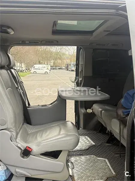 Käytetty Mercedes Viano 150 HP (110 kW) 2004 Musta Tila-auto