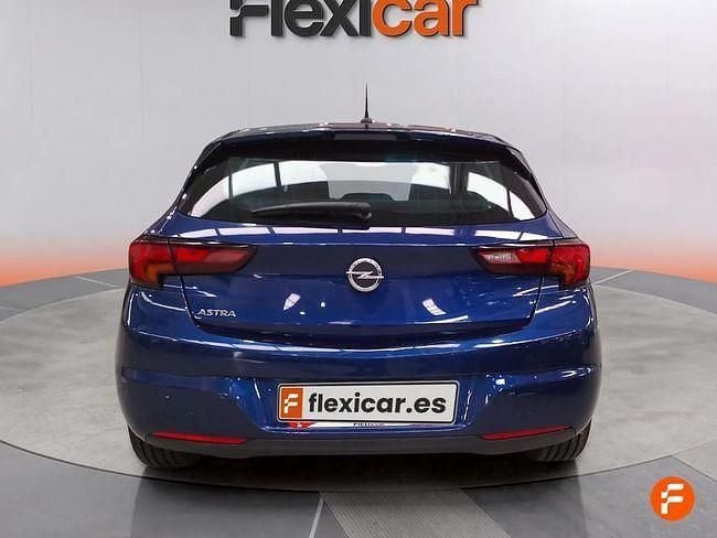 Usado Opel Astra Business Elegance 130 CV (95 kW) 2020 Azul Berlina