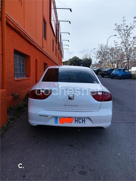 Usado Seat Exeo Reference 120 CV (88 kW) 2011 Blanco Berlina