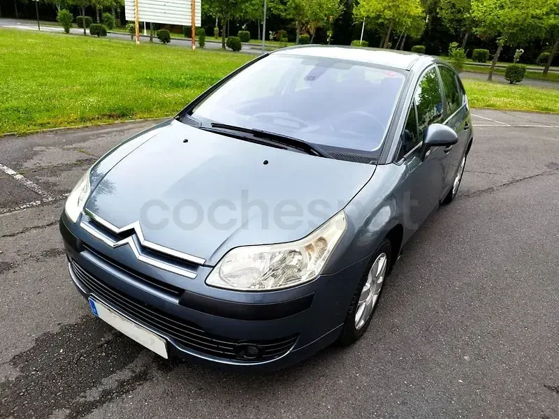 Usado Citroën C4 110 CV (80 kW) 2008 Gris / plata Berlina