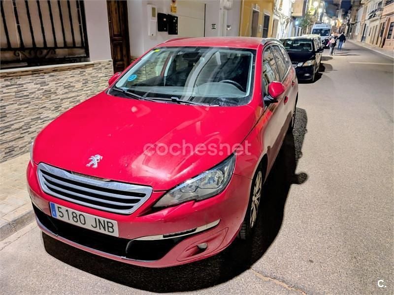 Rojo Usado 2016 Peugeot 308 SW Active Familiar | 7900 € (Precio justo) - Imagen 1/4