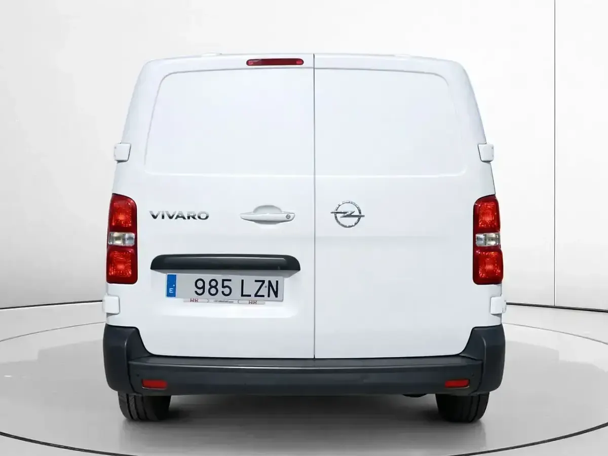 Usado Opel Vivaro-e Combi 102 CV (75 kW) 2022 Blanco Monovolumen