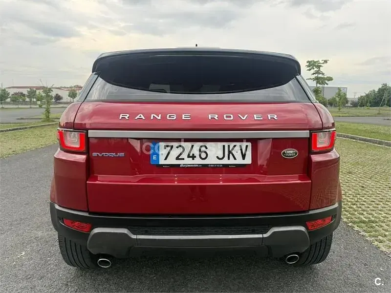 Usado Land Rover Range Rover evoque SE Dynamic 150 CV (110 kW) 2015 Granate SUV