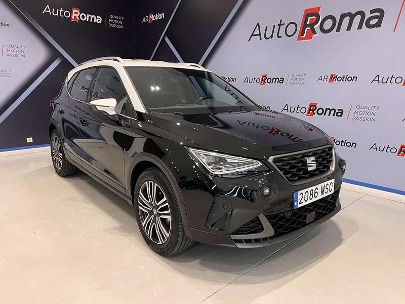 Usado Seat Arona FR 116 CV (85 kW) 2024 Negro SUV