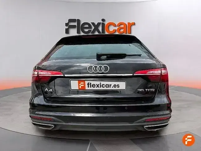 Usado Audi A4 Advanced Plus 150 CV (110 kW) 2023 Negro Familiar