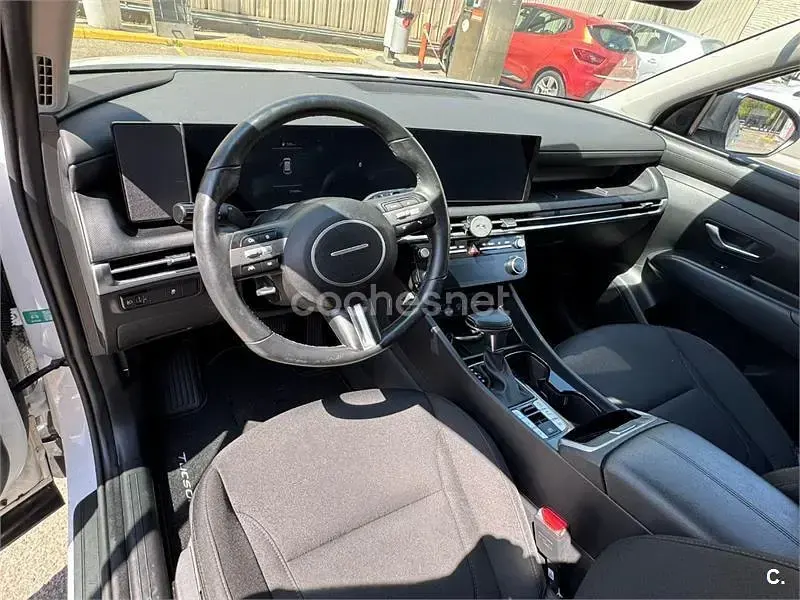 Usado Hyundai Tucson N Line 136 CV (100 kW) 2024 Blanco SUV