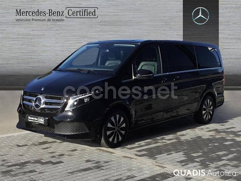 Negro Usado 2023 Mercedes V220 Avantgarde Monovolumen | 61.975 € - Imagen 1/4