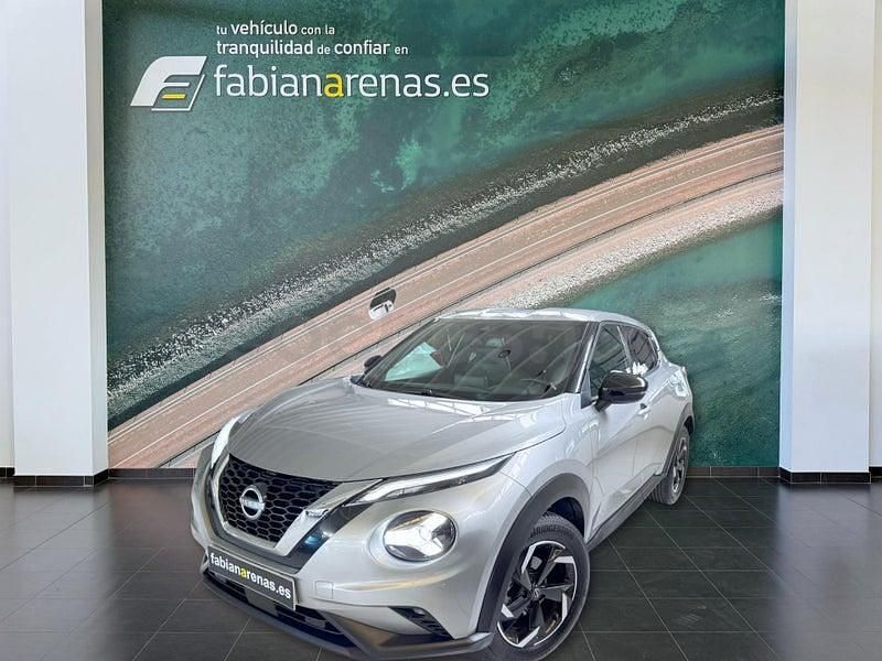 Usado Nissan Juke N-Connecta 114 CV (83 kW) 2024 Gris SUV