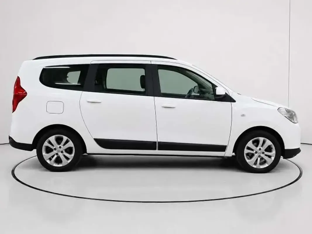 Usado Dacia Lodgy Lauréate 116 CV (85 kW) 2015 Blanco Monovolumen