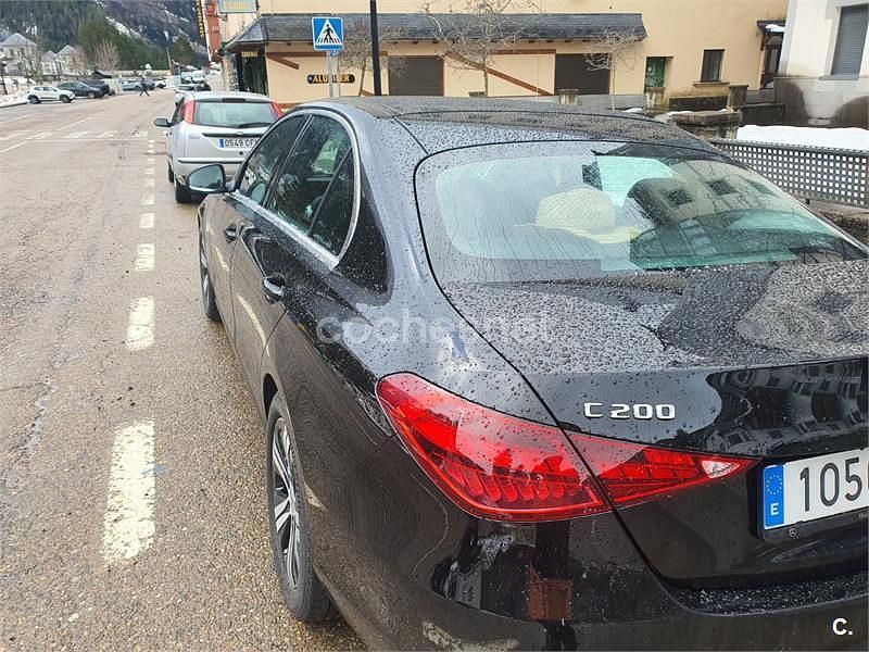 Usado Mercedes C200 204 CV (150 kW) 2024 Negro Berlina