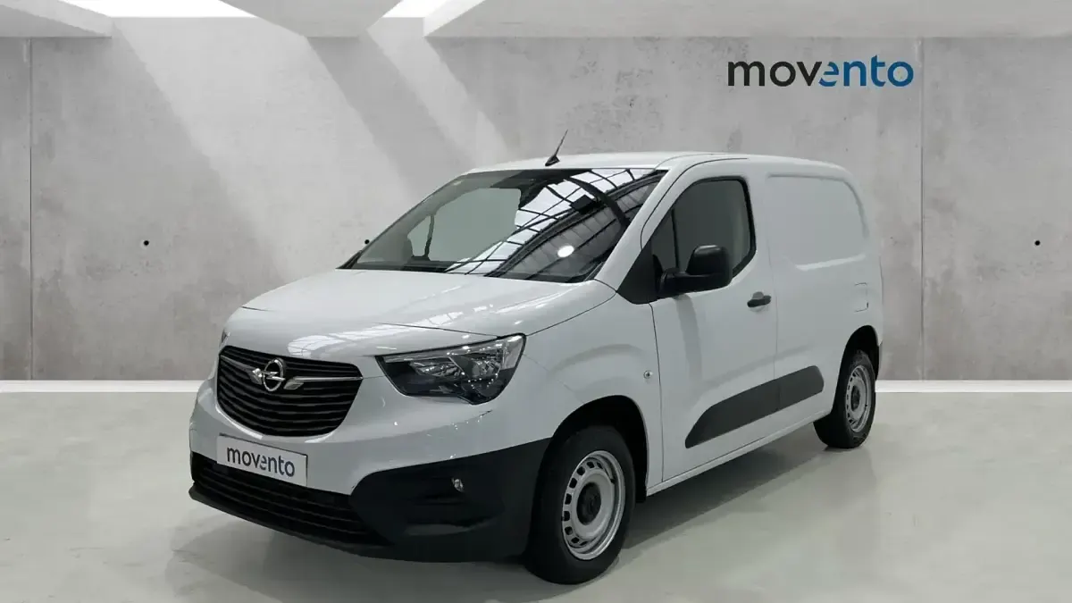 Usado Opel Combo 102 CV (75 kW) 2022 Blanco Monovolumen