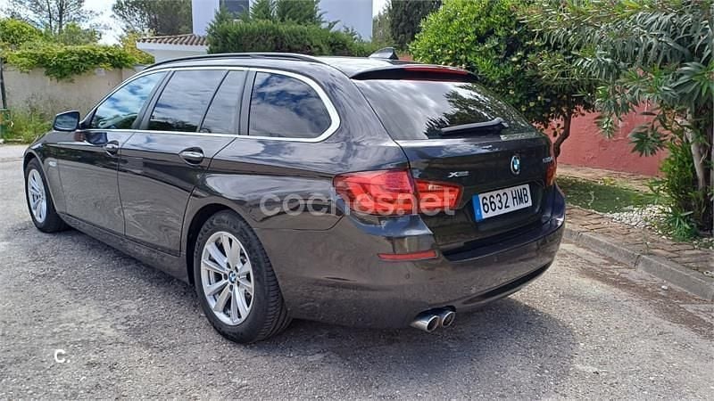 Usado BMW 530 258 CV (189 kW) 2012 Gris / plata Familiar